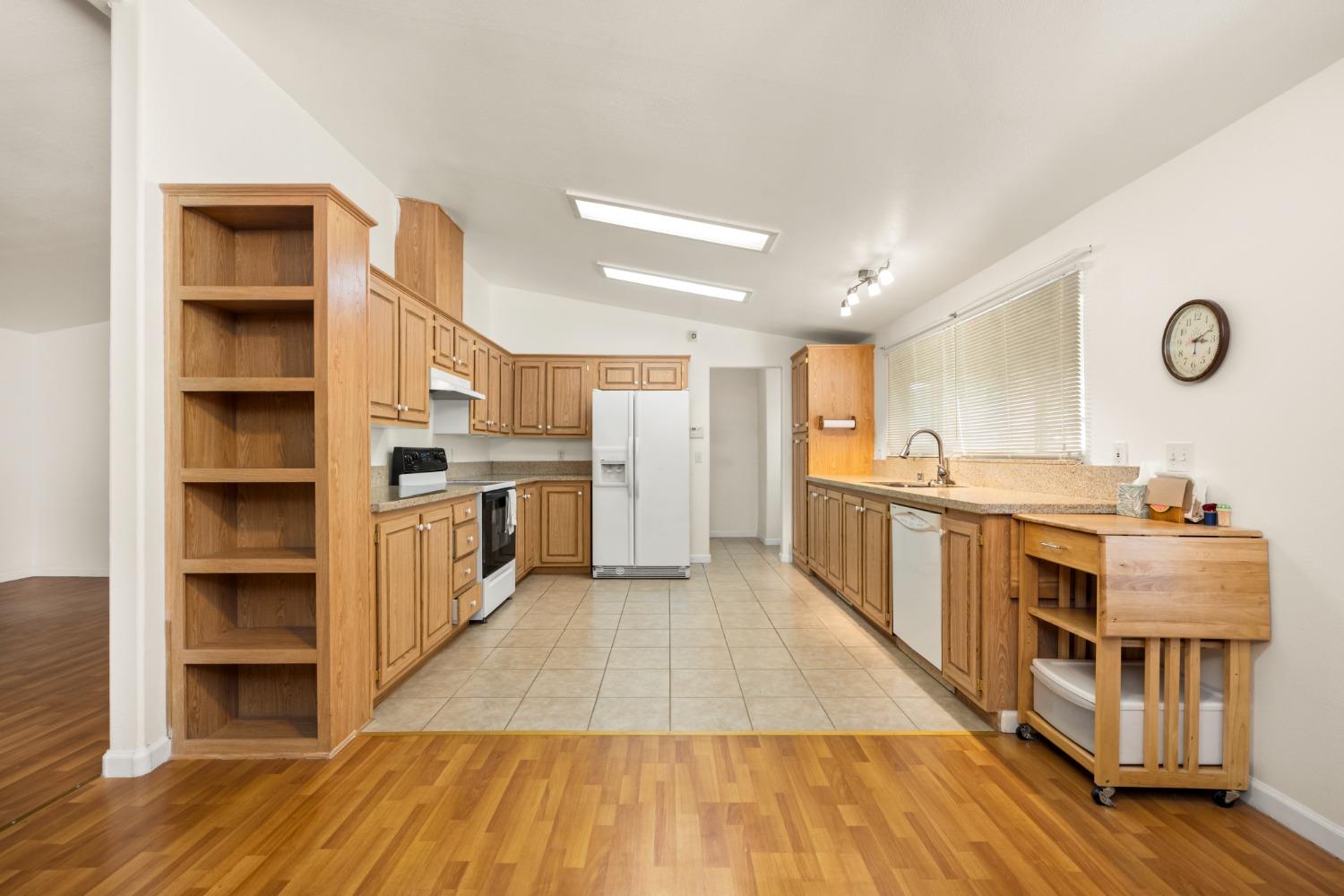 5040 Jackson Street 40