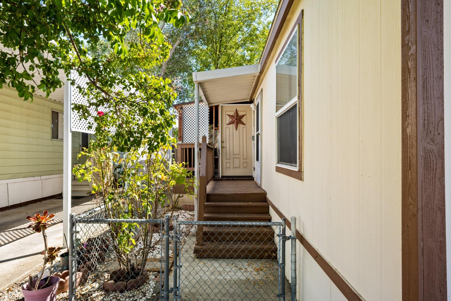 5040 Jackson Street 40