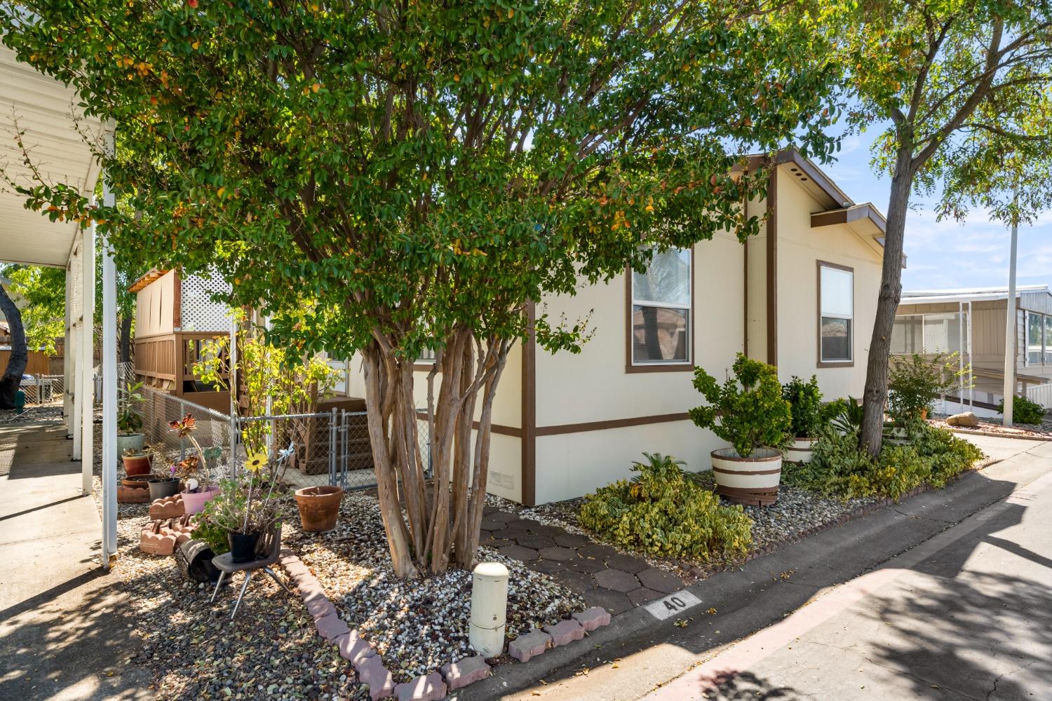 5040 Jackson Street 40