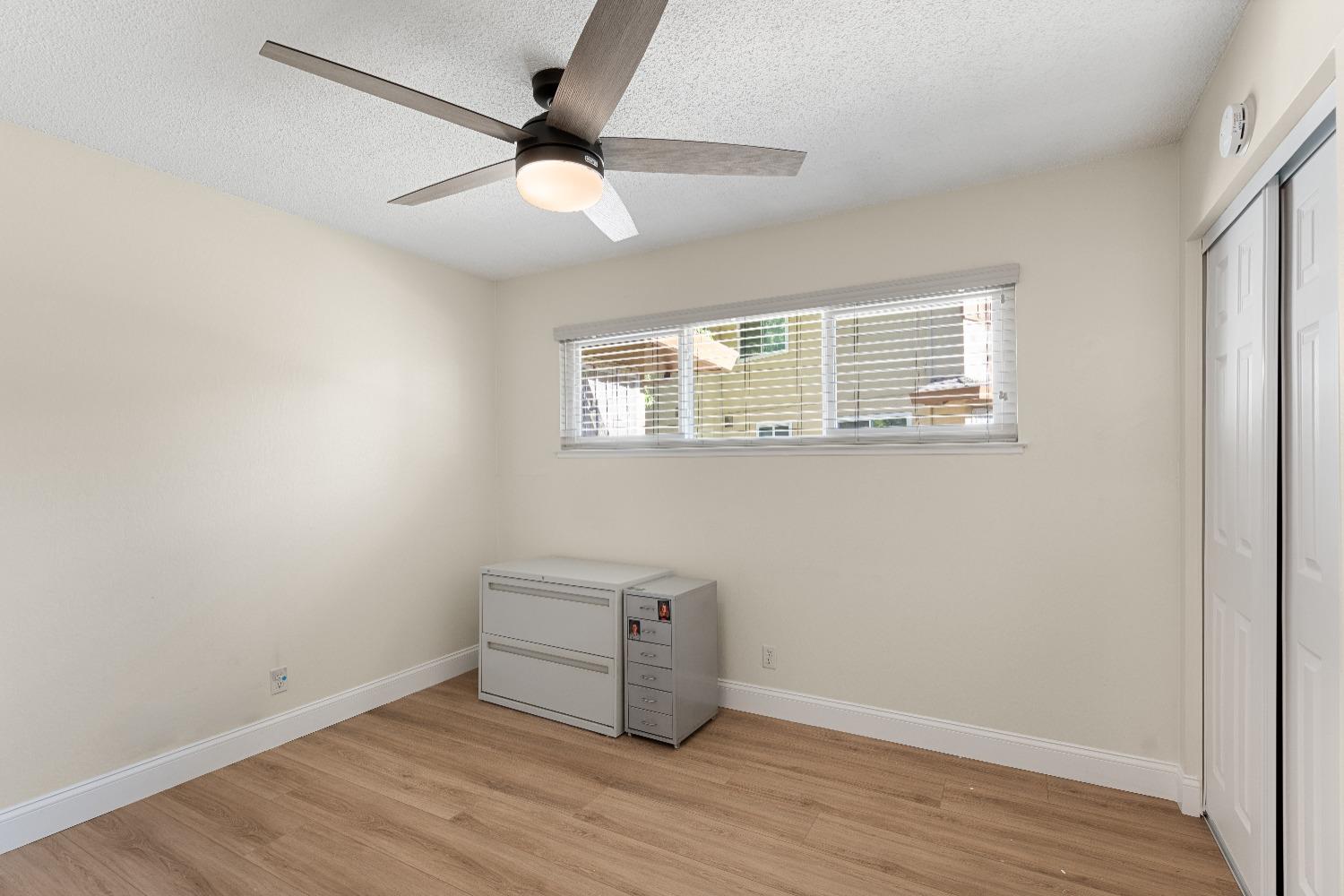 5122 Rhode Island Drive 1