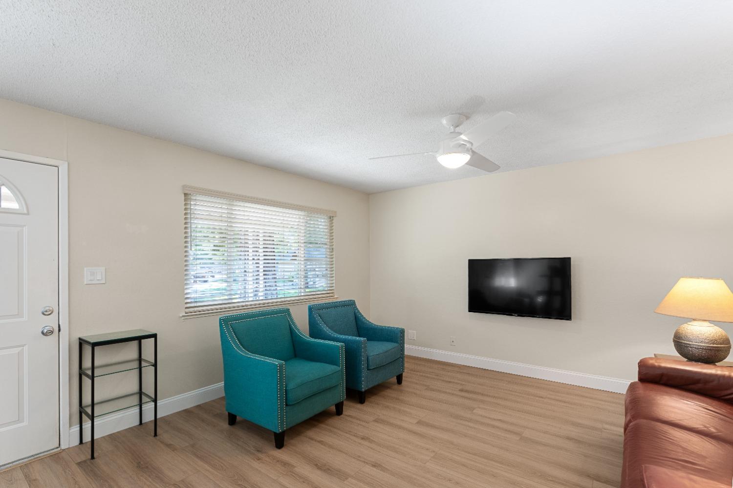 5122 Rhode Island Drive 1