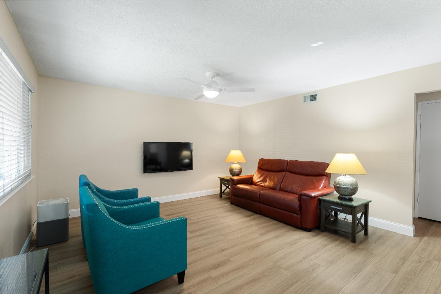 5122 Rhode Island Drive 1