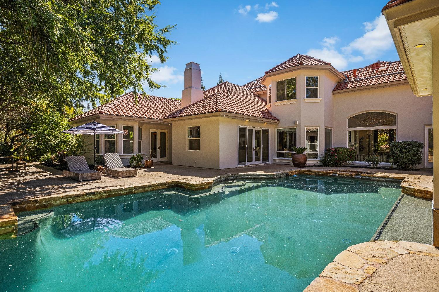 9020 Camino Del Avion