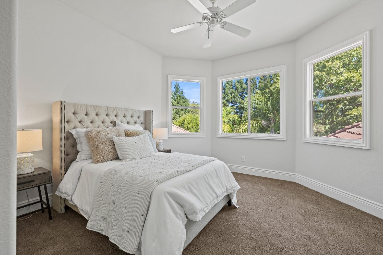 9020 Camino Del Avion