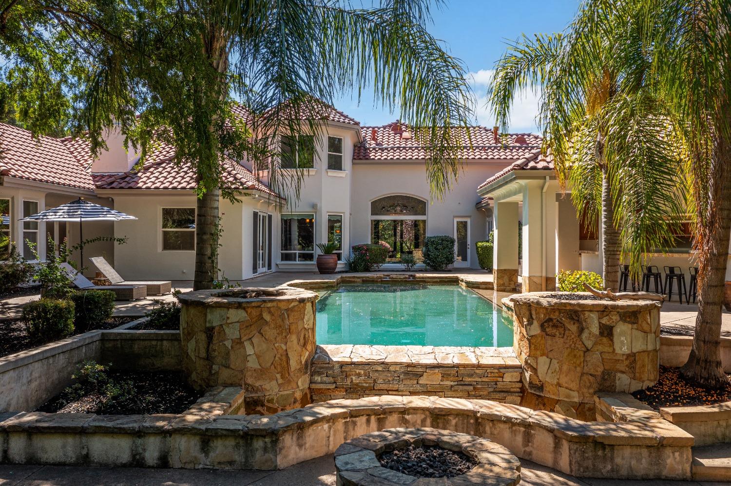 9020 Camino Del Avion