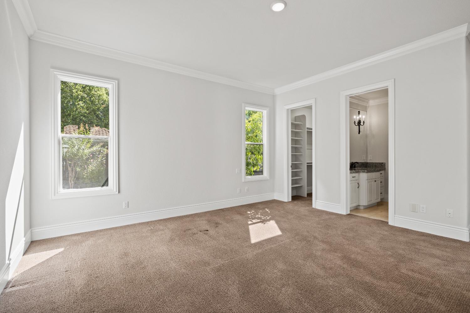 9020 Camino Del Avion