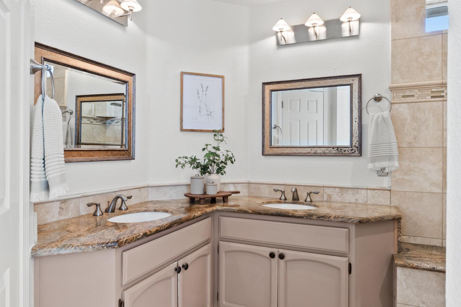 9078 Devon Crest Way