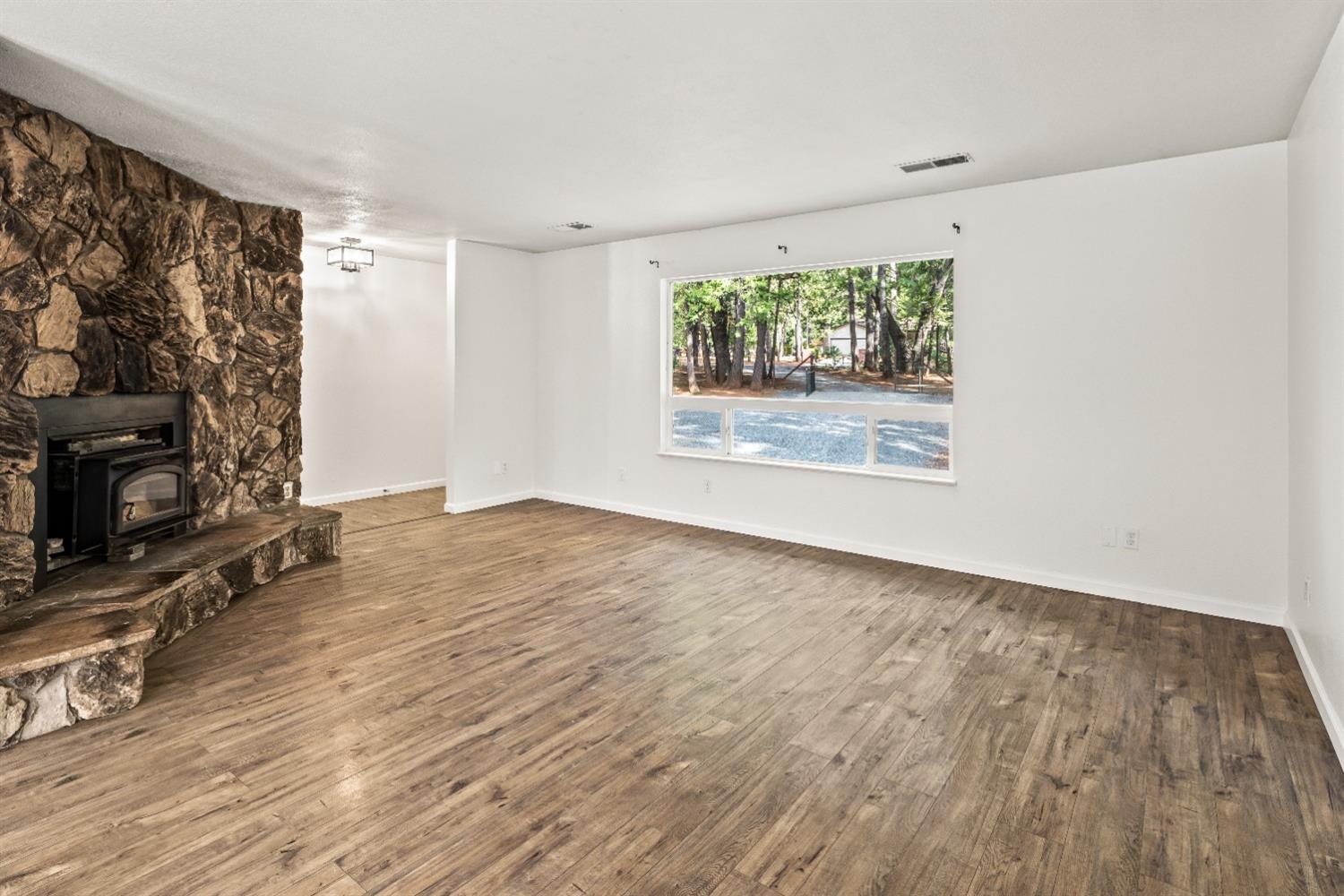 5446 Cold Springs Drive