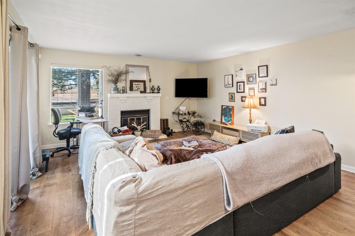 8124 Briar Ridge Lane