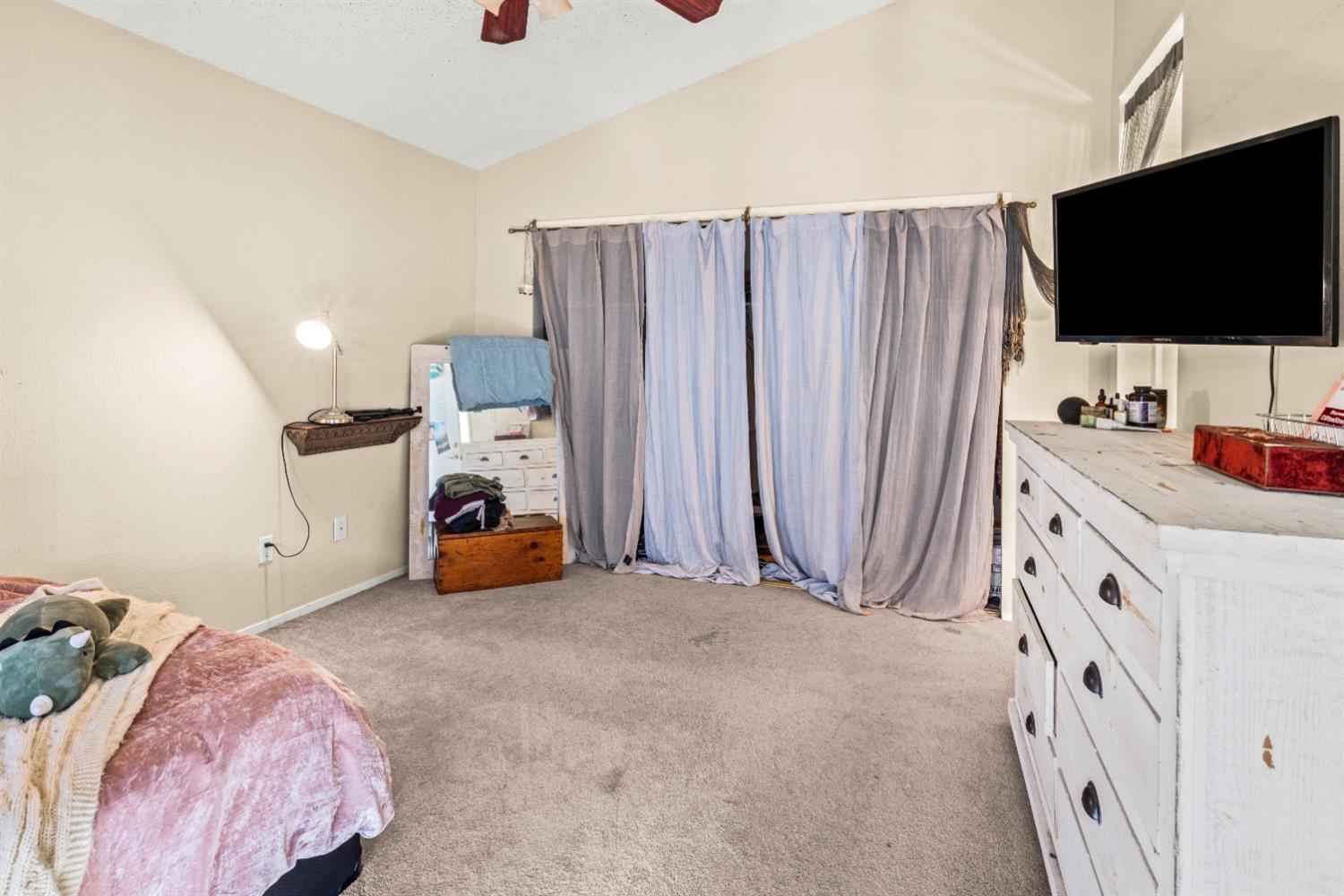 8124 Briar Ridge Lane