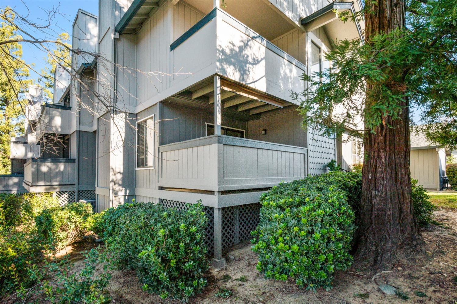 8124 Briar Ridge Lane