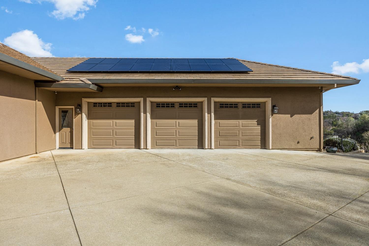 2437 Chantrelle Court