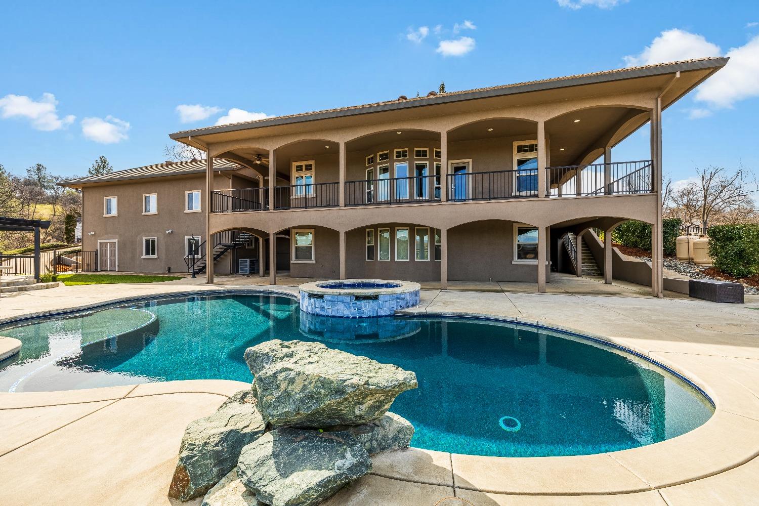 2437 Chantrelle Court