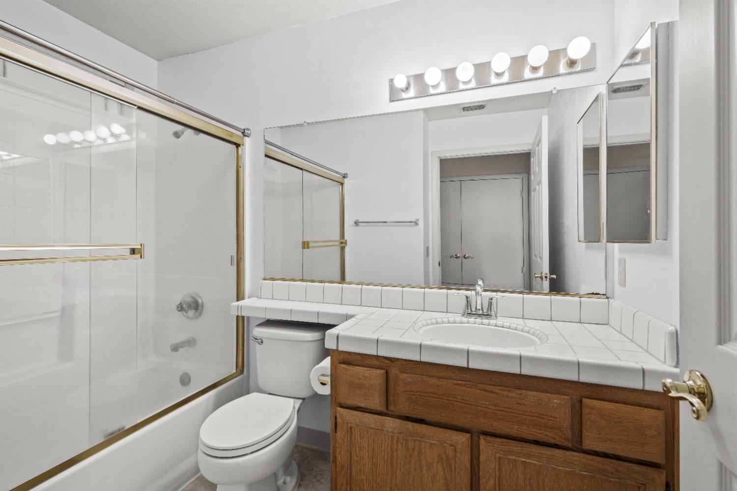 52 Bonaventure Court