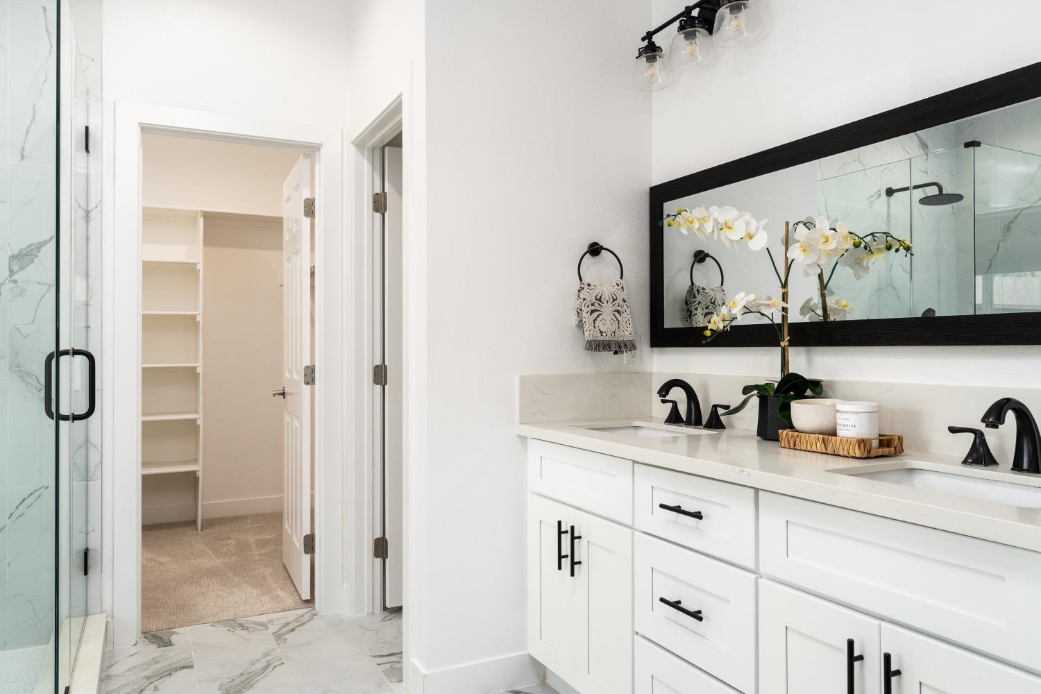 3262 Country Club Drive