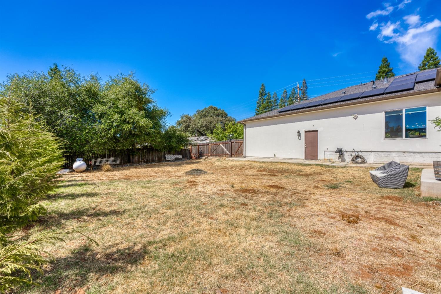 3262 Country Club Drive