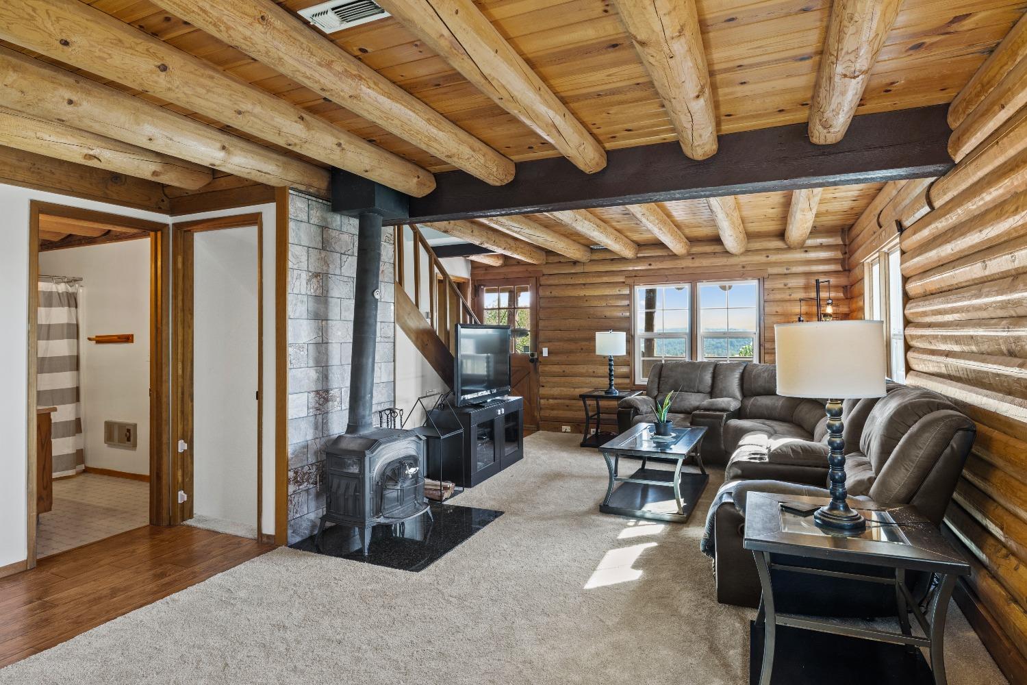 2203 Alpine View Drive