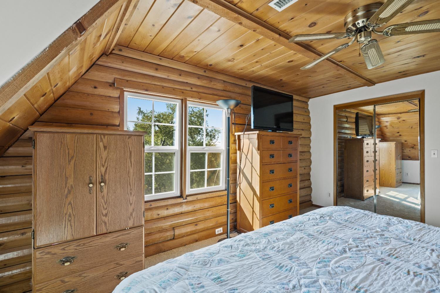 2203 Alpine View Drive