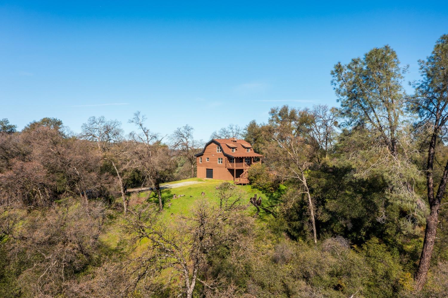 2203 Alpine View Drive