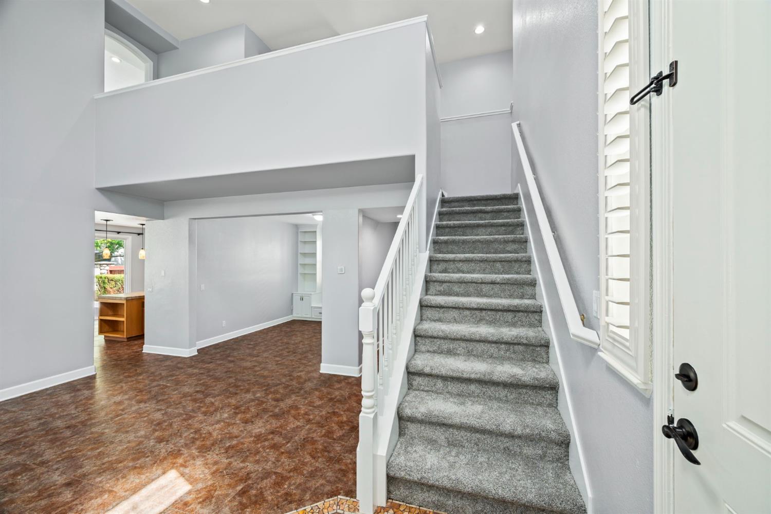 2764 Rogue River Circle