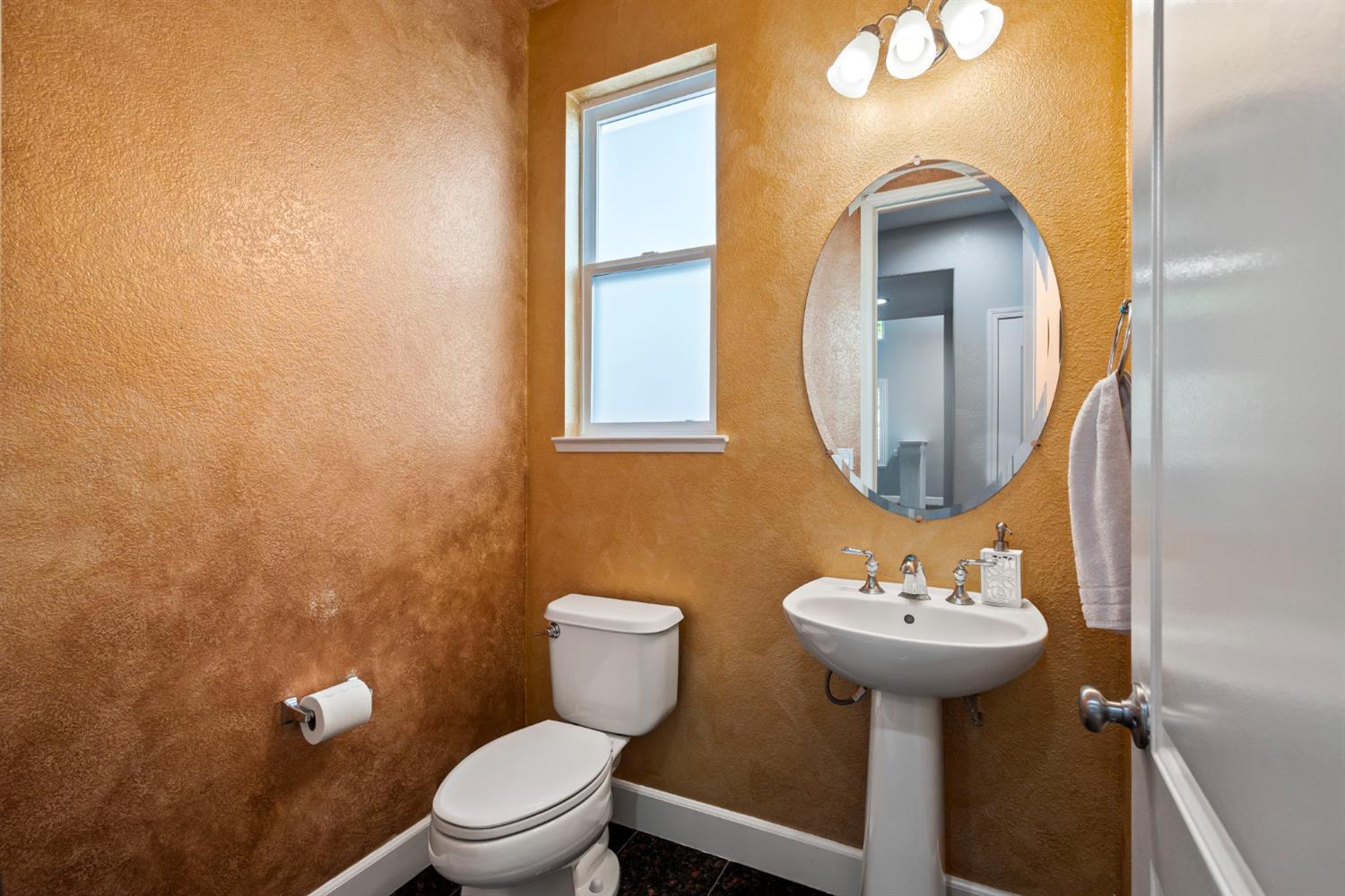 2764 Rogue River Circle