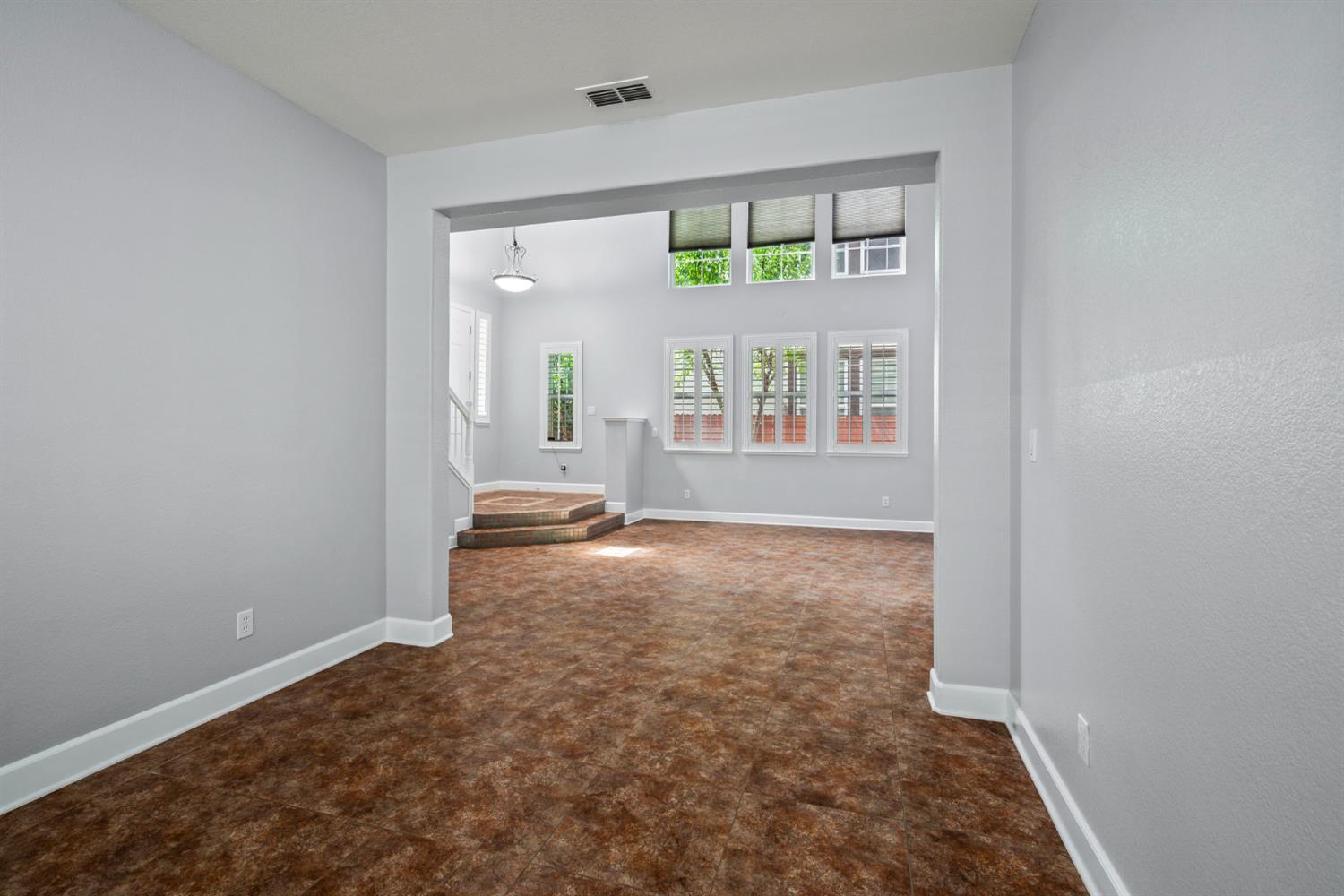 2764 Rogue River Circle