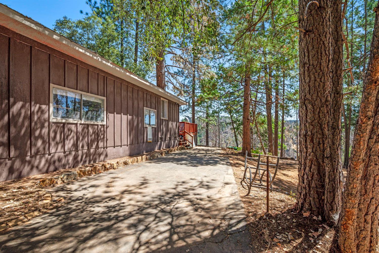 5925 Sly Park Road