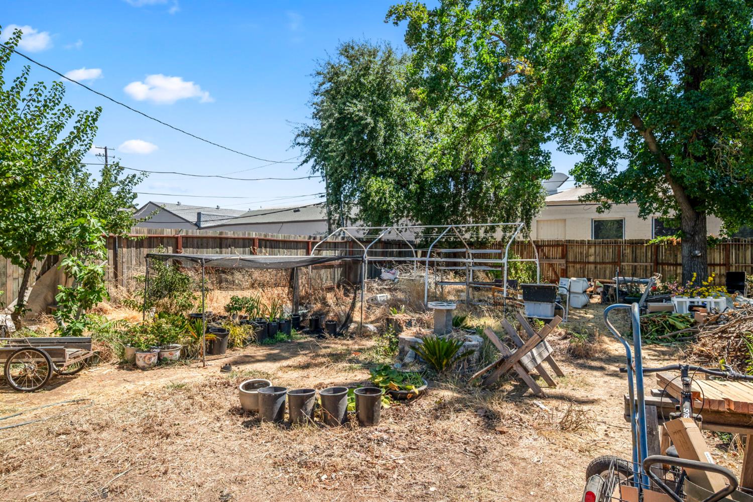 1204 El Monte Avenue