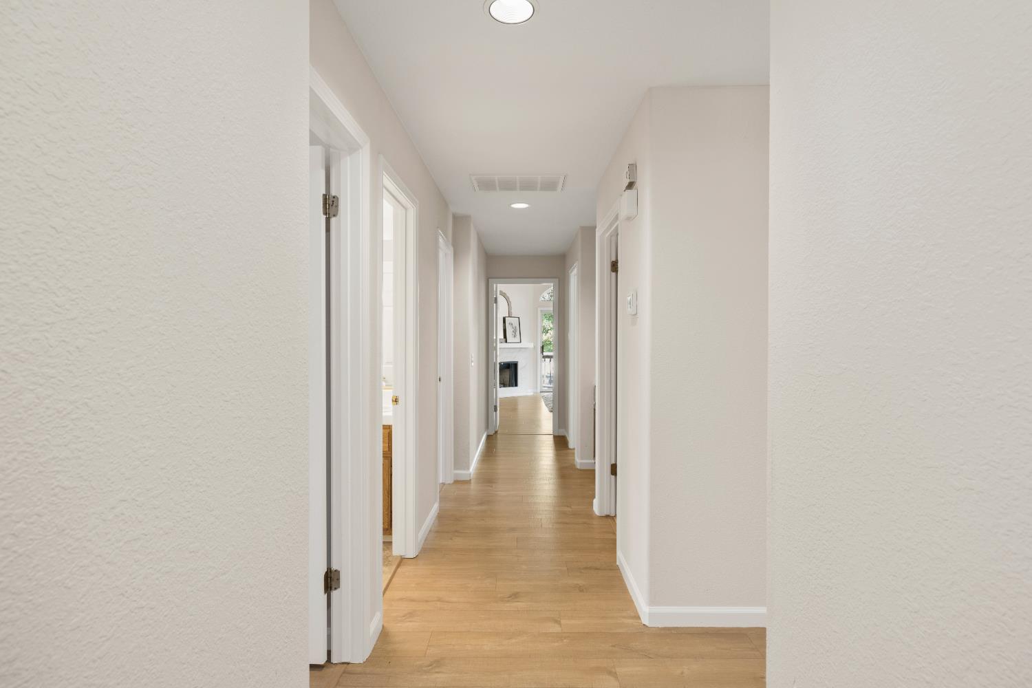 2964 Ridgeview Drive