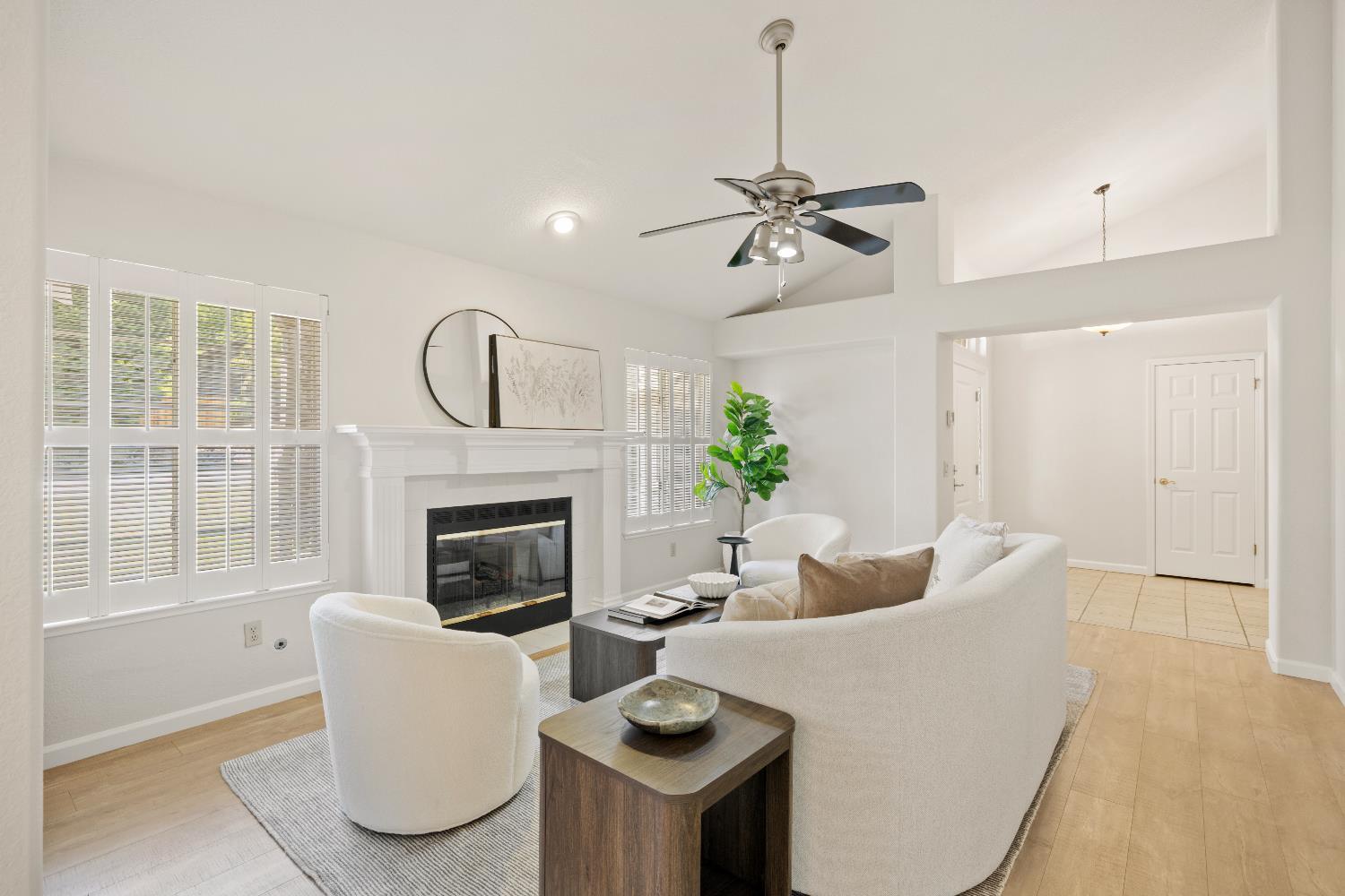 2964 Ridgeview Drive