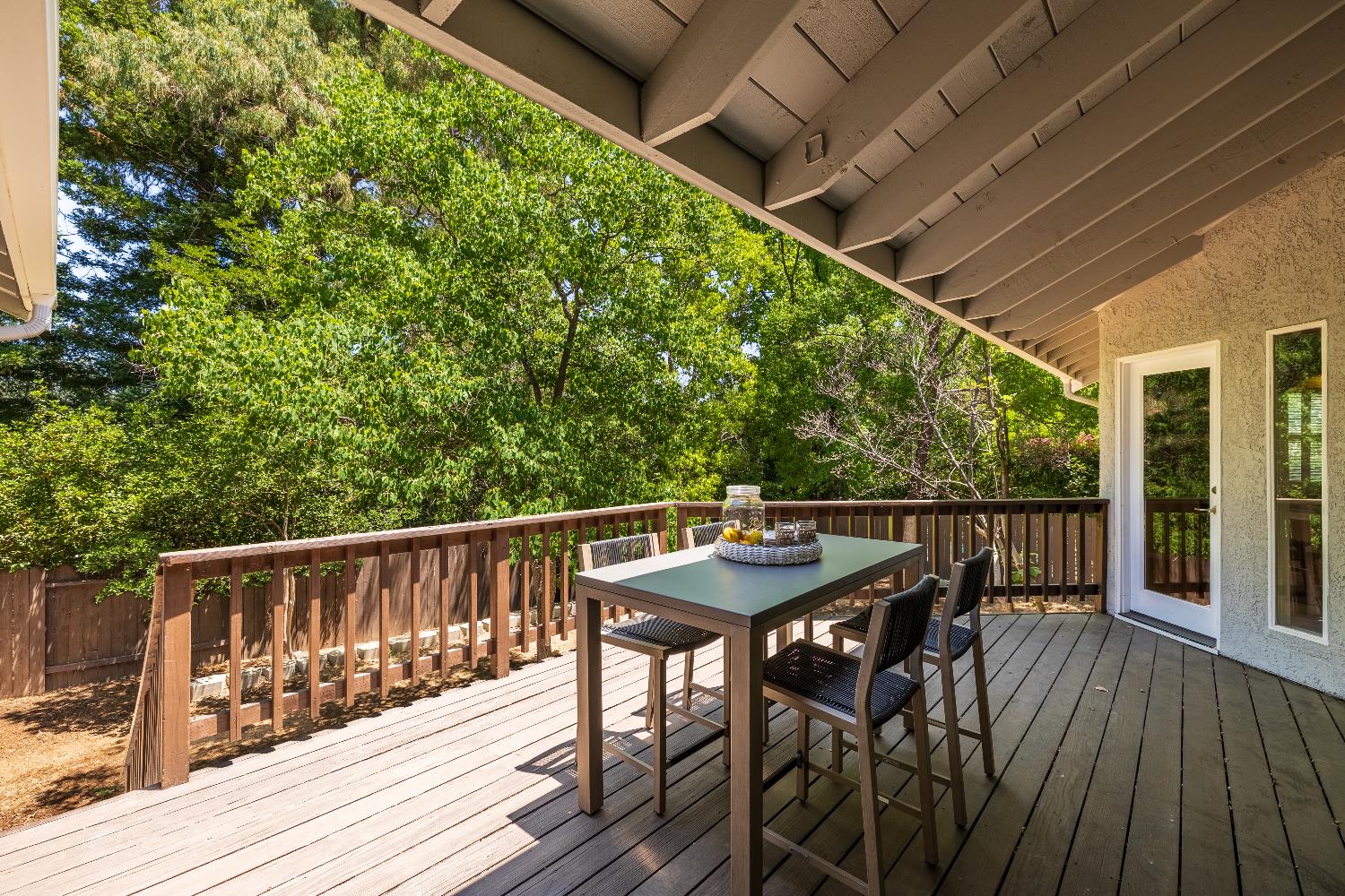 2964 Ridgeview Drive