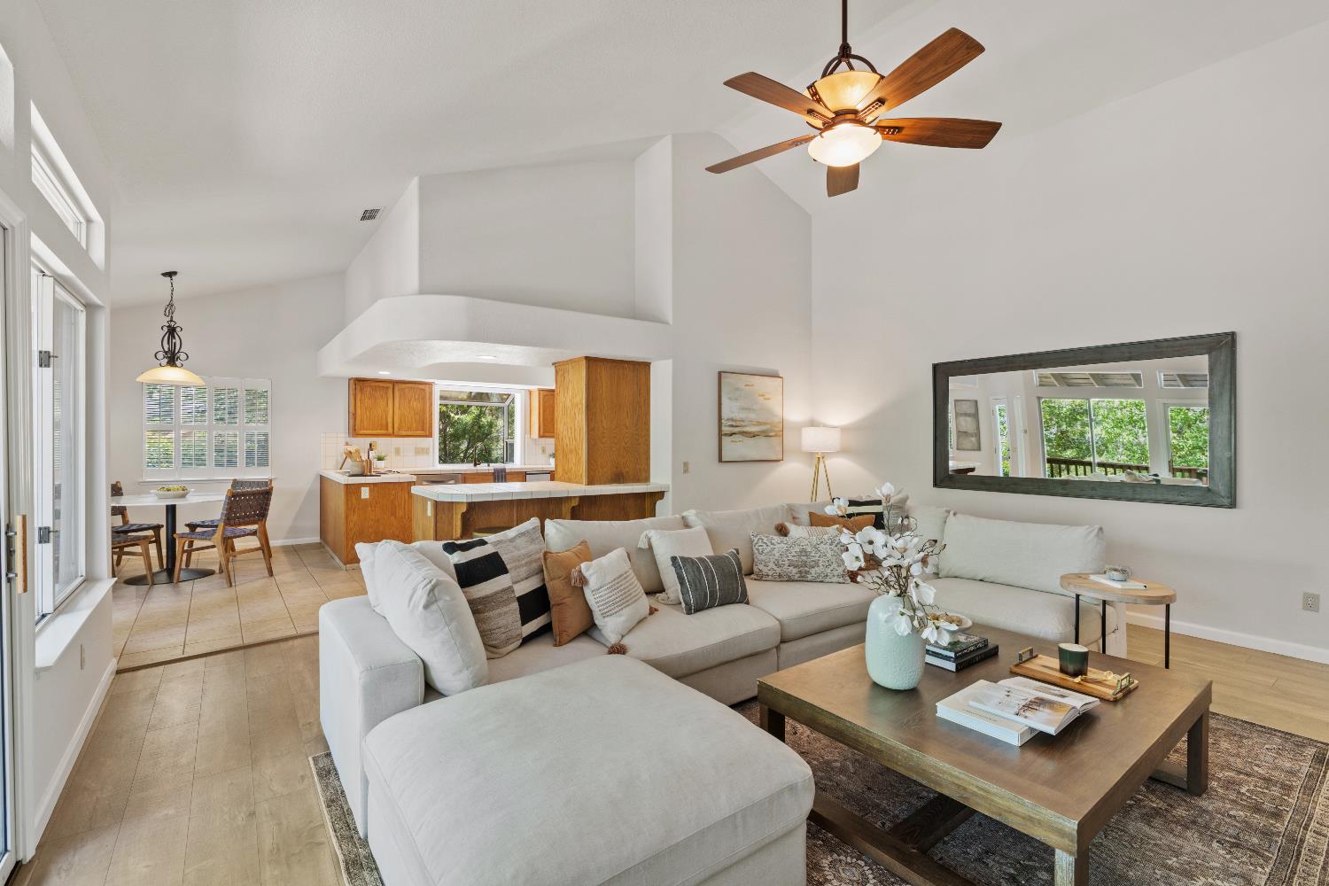 2964 Ridgeview Drive