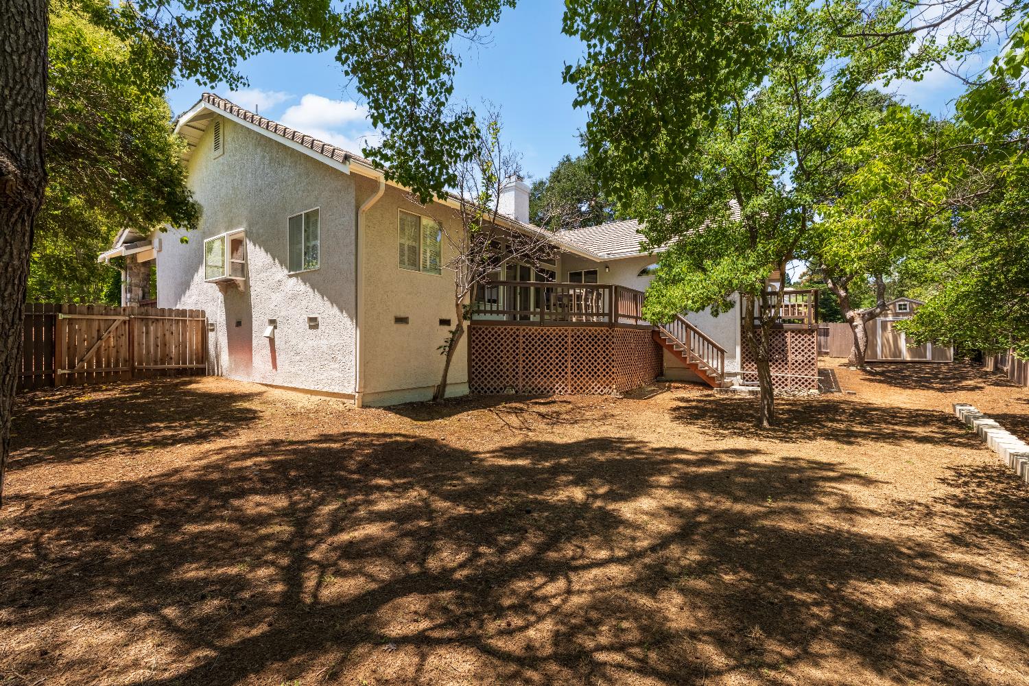 2964 Ridgeview Drive