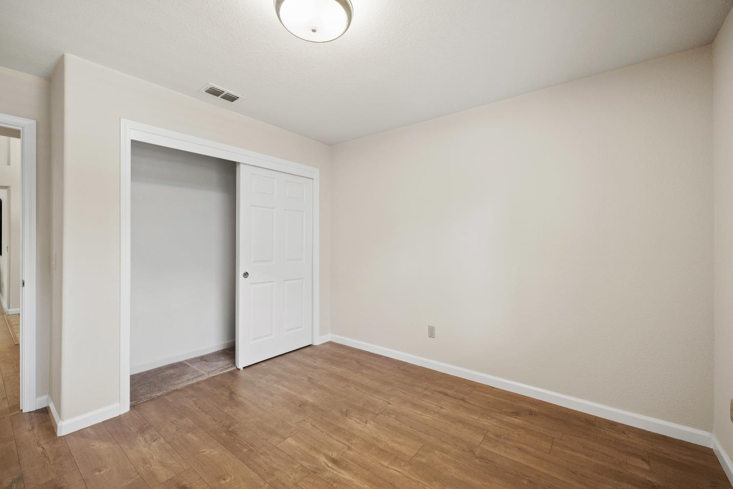 2964 Ridgeview Drive