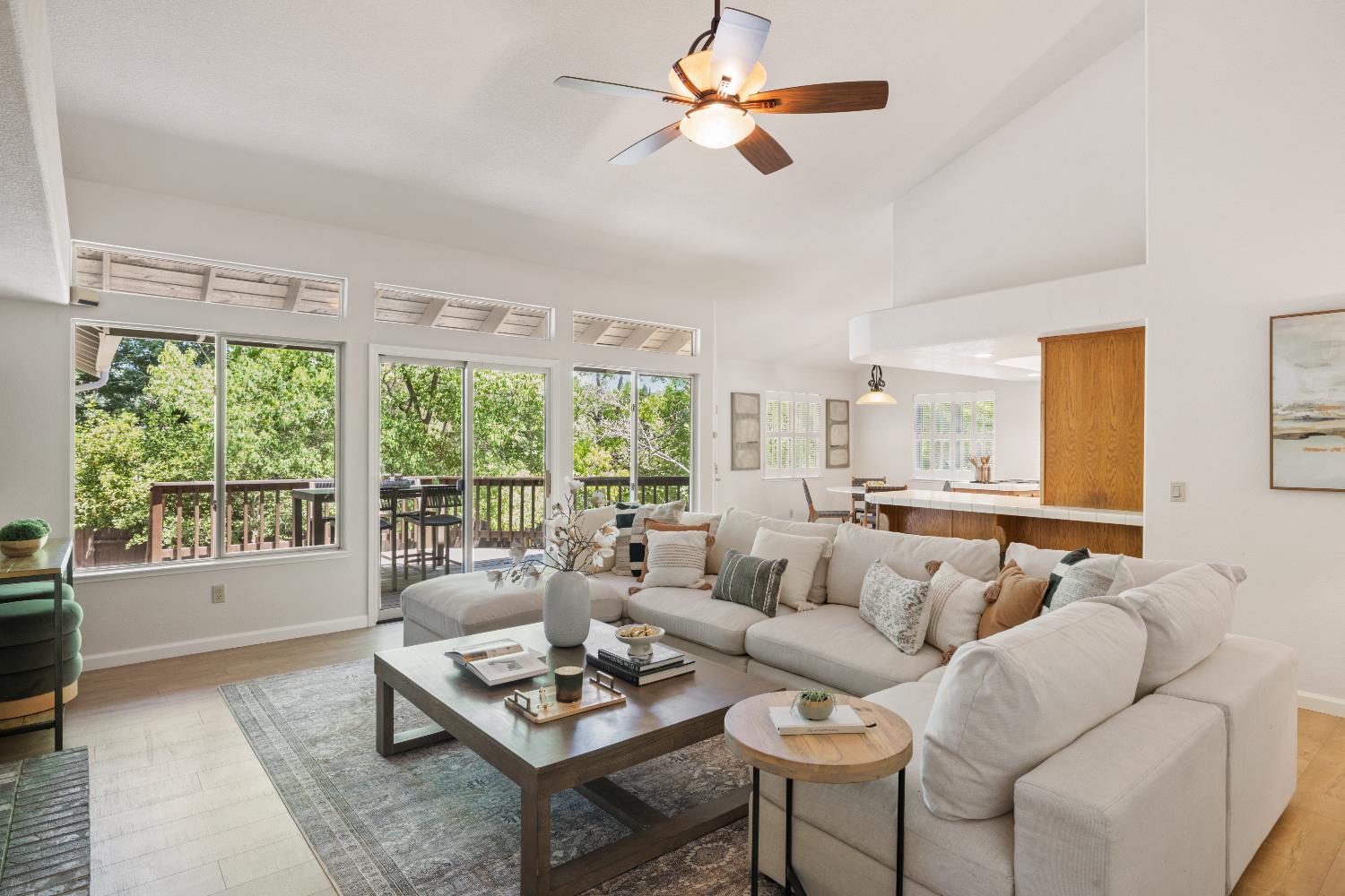 2964 Ridgeview Drive