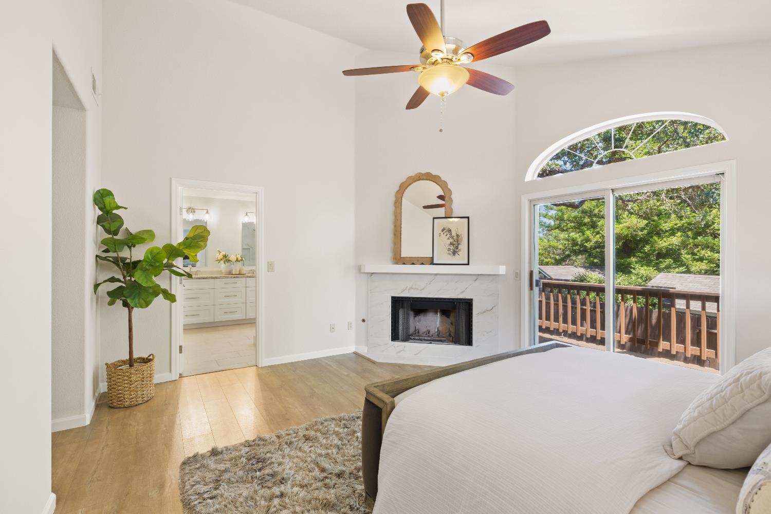 2964 Ridgeview Drive