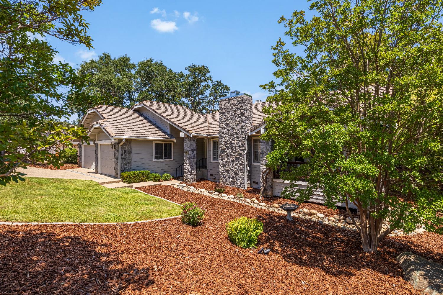 2964 Ridgeview Drive