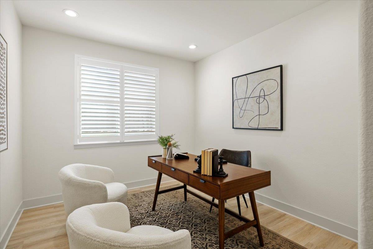 1613 Avian Hill Place