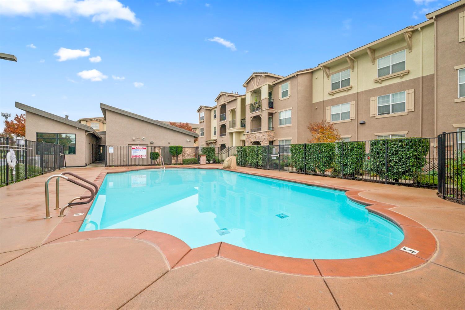 1230 Whitney Ranch Parkway PW428