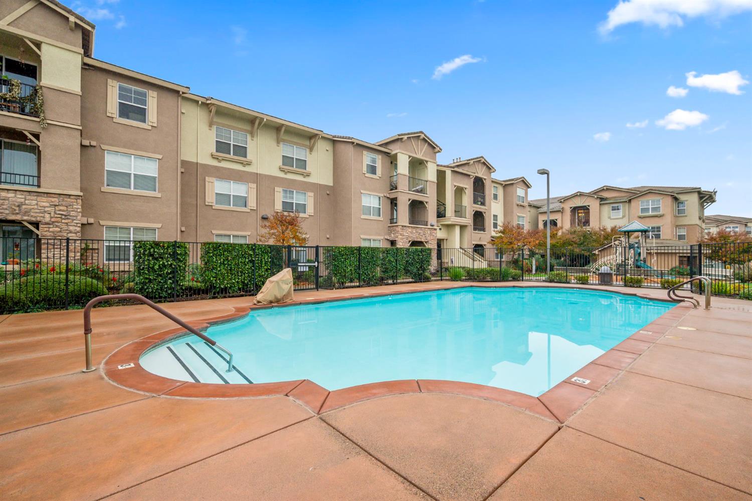 1230 Whitney Ranch Parkway PW428