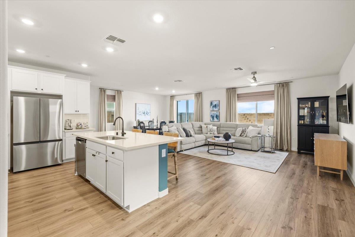 3193 Arbor View Drive