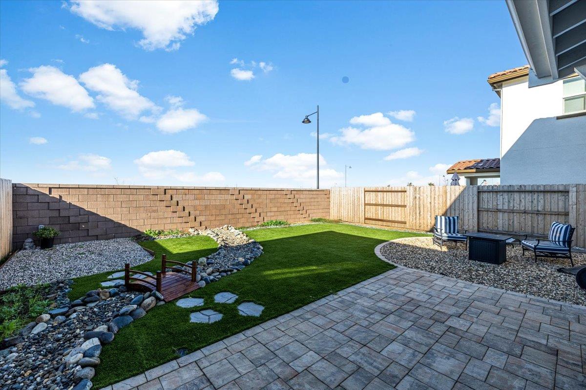 3193 Arbor View Drive