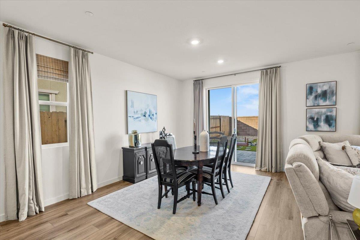 3193 Arbor View Drive