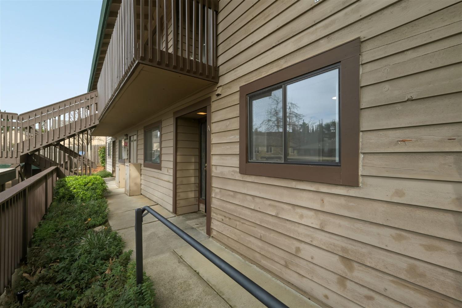 3033 Estepa Drive 7A