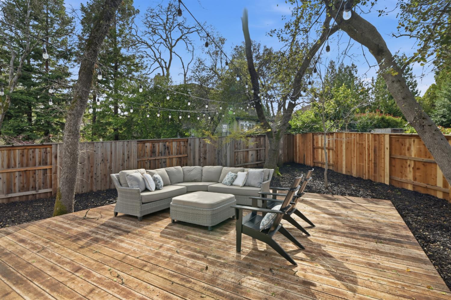 2201 Ellesworth Place