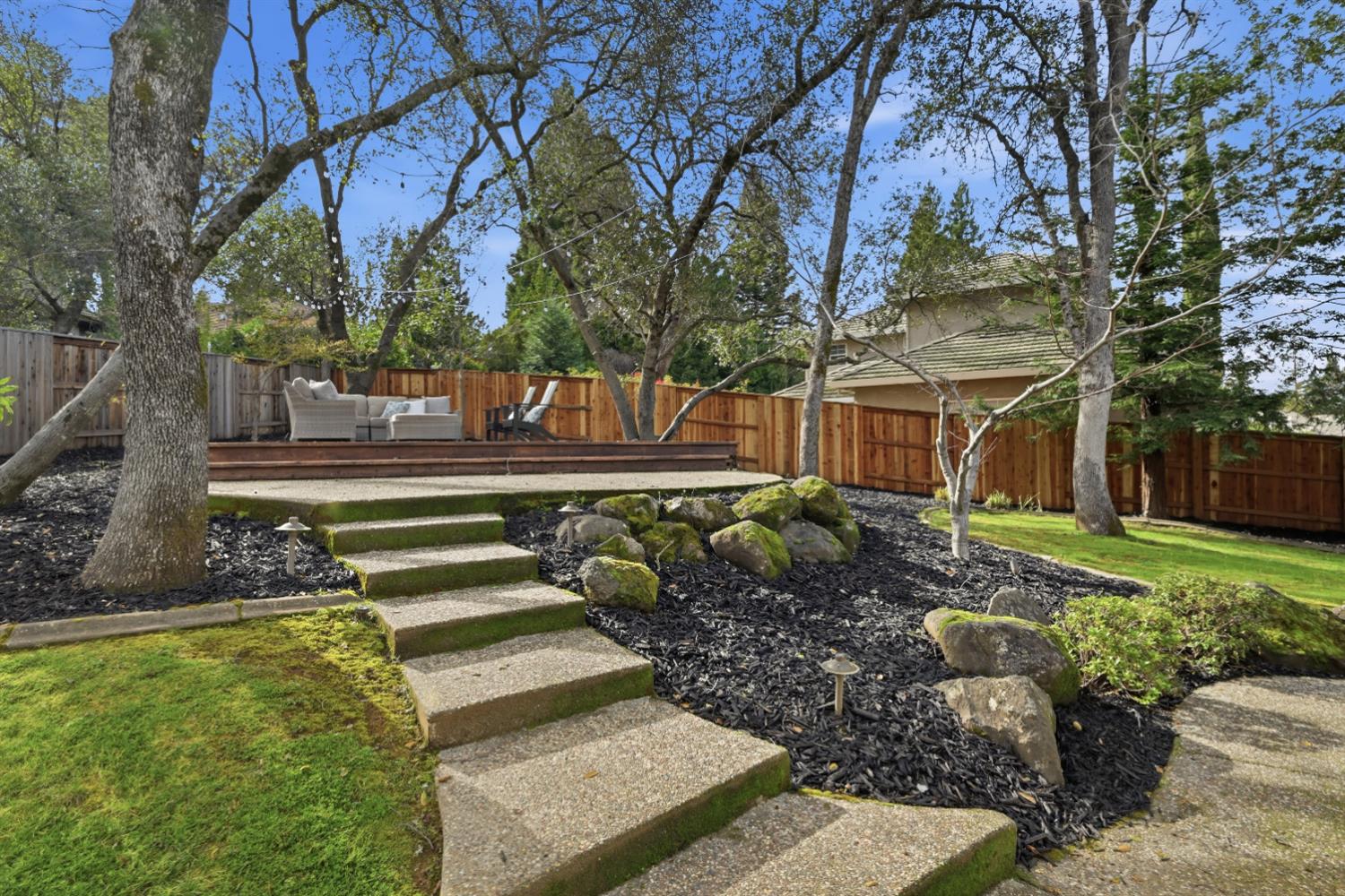 2201 Ellesworth Place