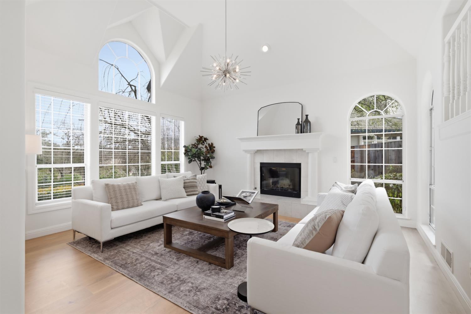 2201 Ellesworth Place