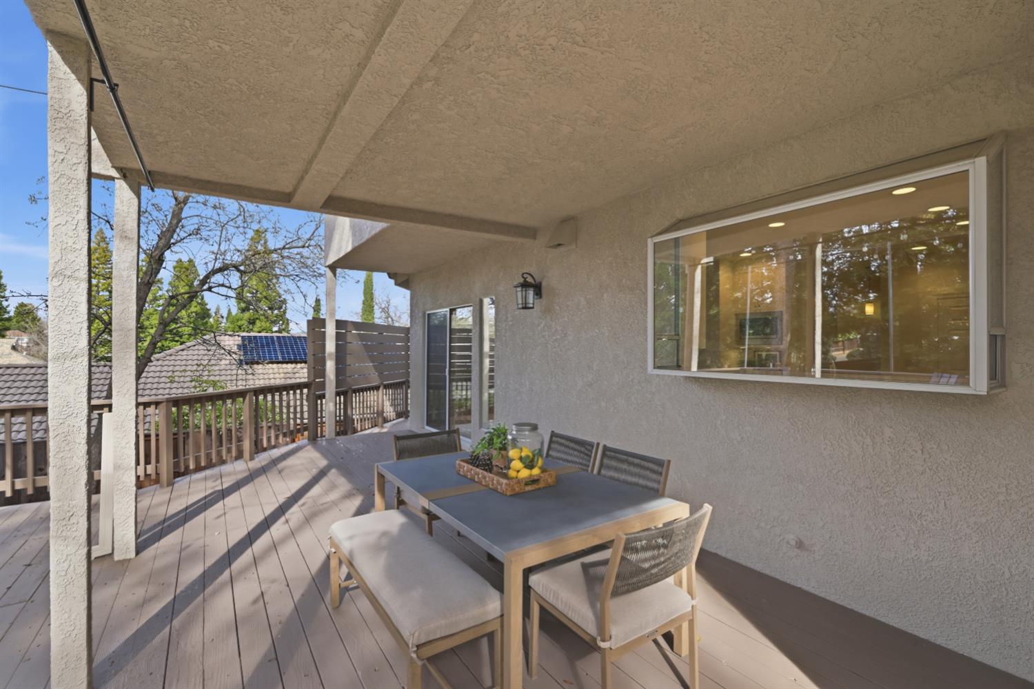 2201 Ellesworth Place