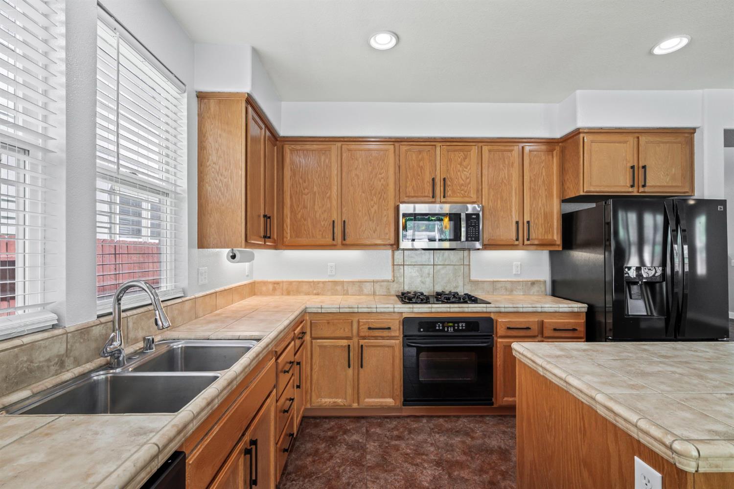 2764 Rogue River Circle