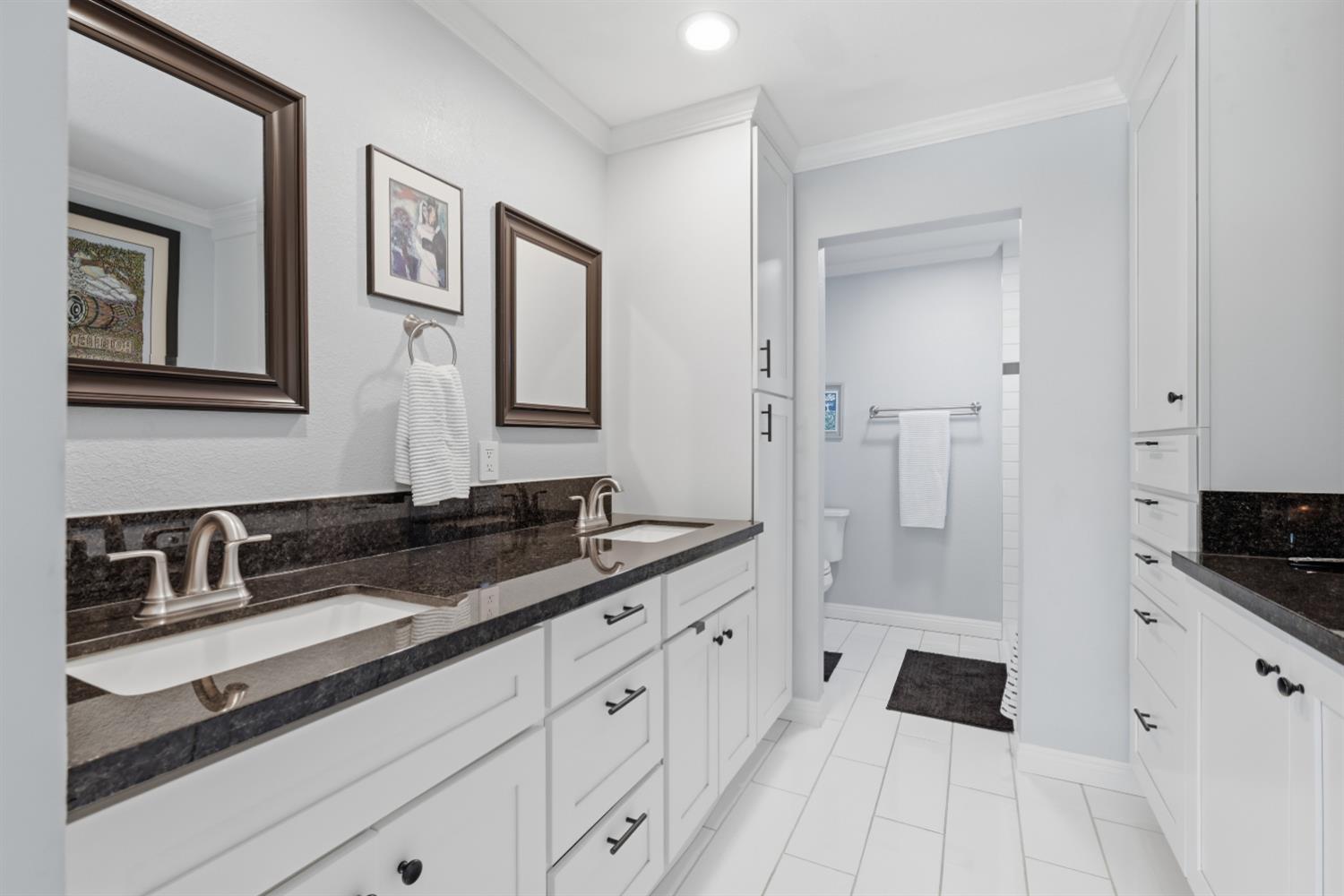 5375 Terrace Oak Circle